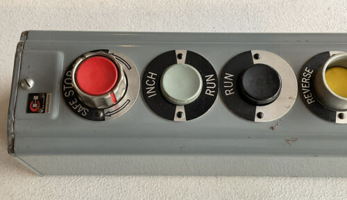 Cutler Hammer 10250H4203A Pushbutton Station - Image 2
