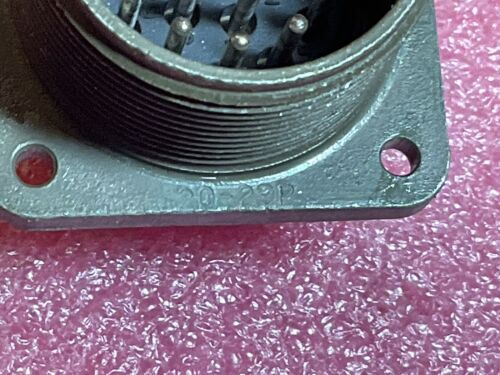 Bendix MS3102A2029P Connector - Image 5