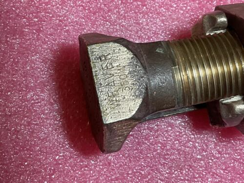 Weaver Split Bolt Connector T1/0-350 - Image 4