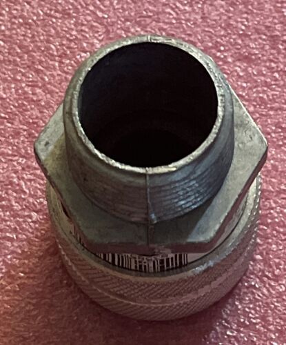 Hubbell SHC1042 Cord Connector .75-.88 - Image 4
